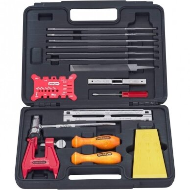 Oregon's premium universal, portable chainsaw sharpening kit Oregon's premium universal, portable chainsaw sharpening kit